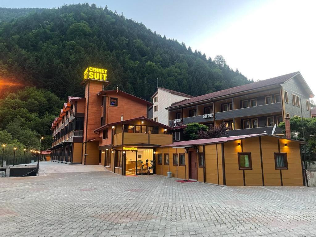 Cennet Suit Otel Uzungöl Luaran gambar