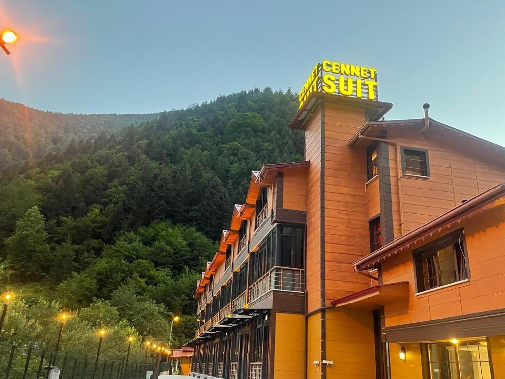 Cennet Suit Otel Uzungöl Luaran gambar