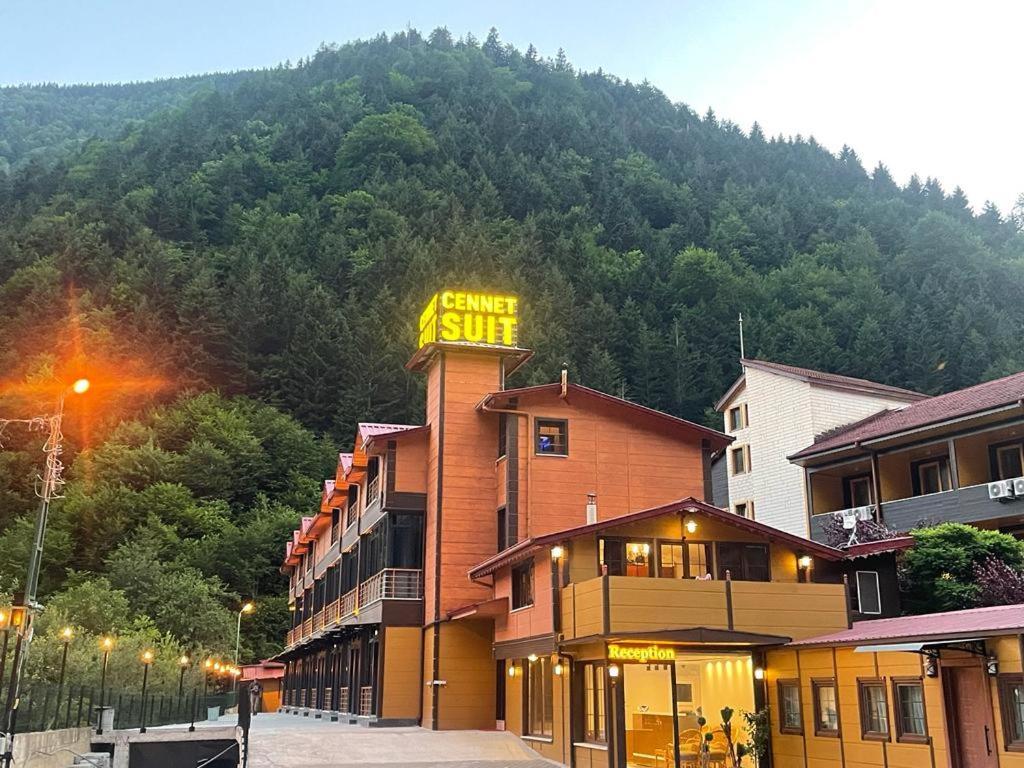 Cennet Suit Otel Uzungöl Luaran gambar