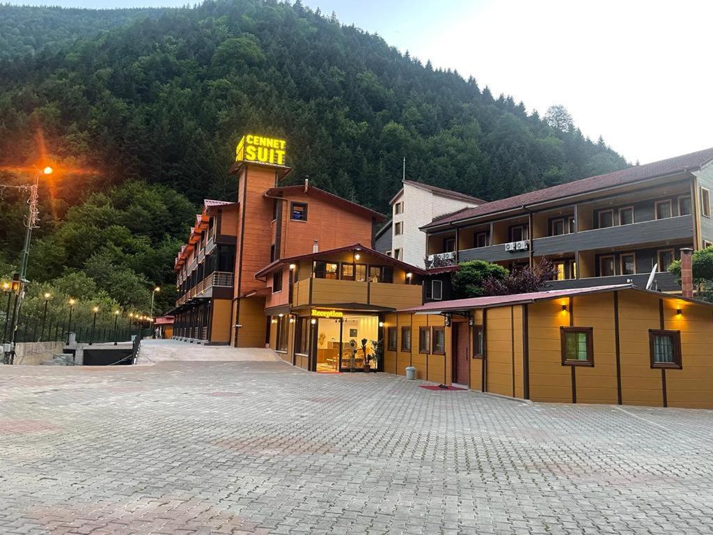 Cennet Suit Otel Uzungöl Luaran gambar