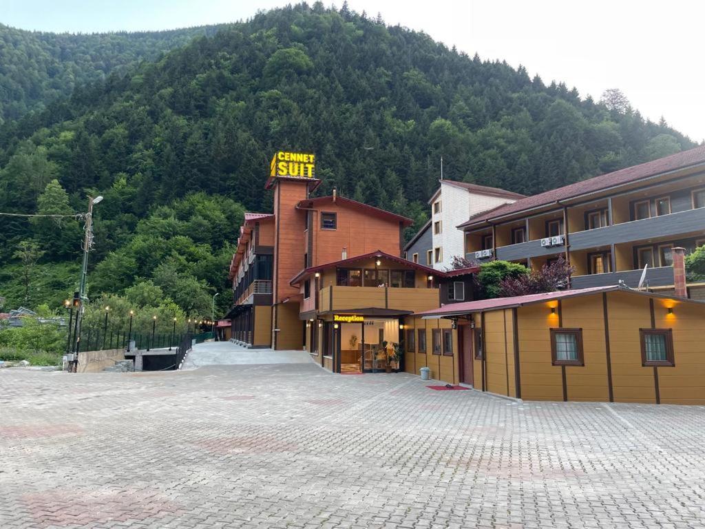 Cennet Suit Otel Uzungöl Luaran gambar