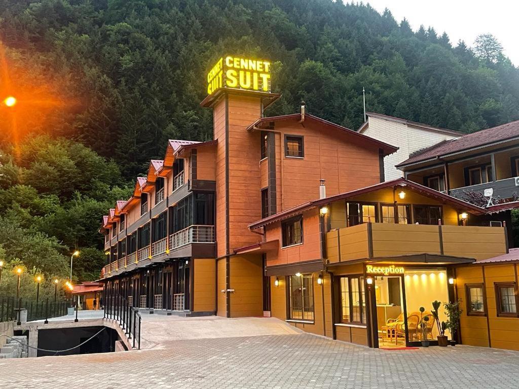 Cennet Suit Otel Uzungöl Luaran gambar